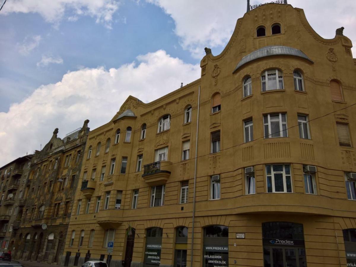 sunflower Apartment Budapesta Exterior foto